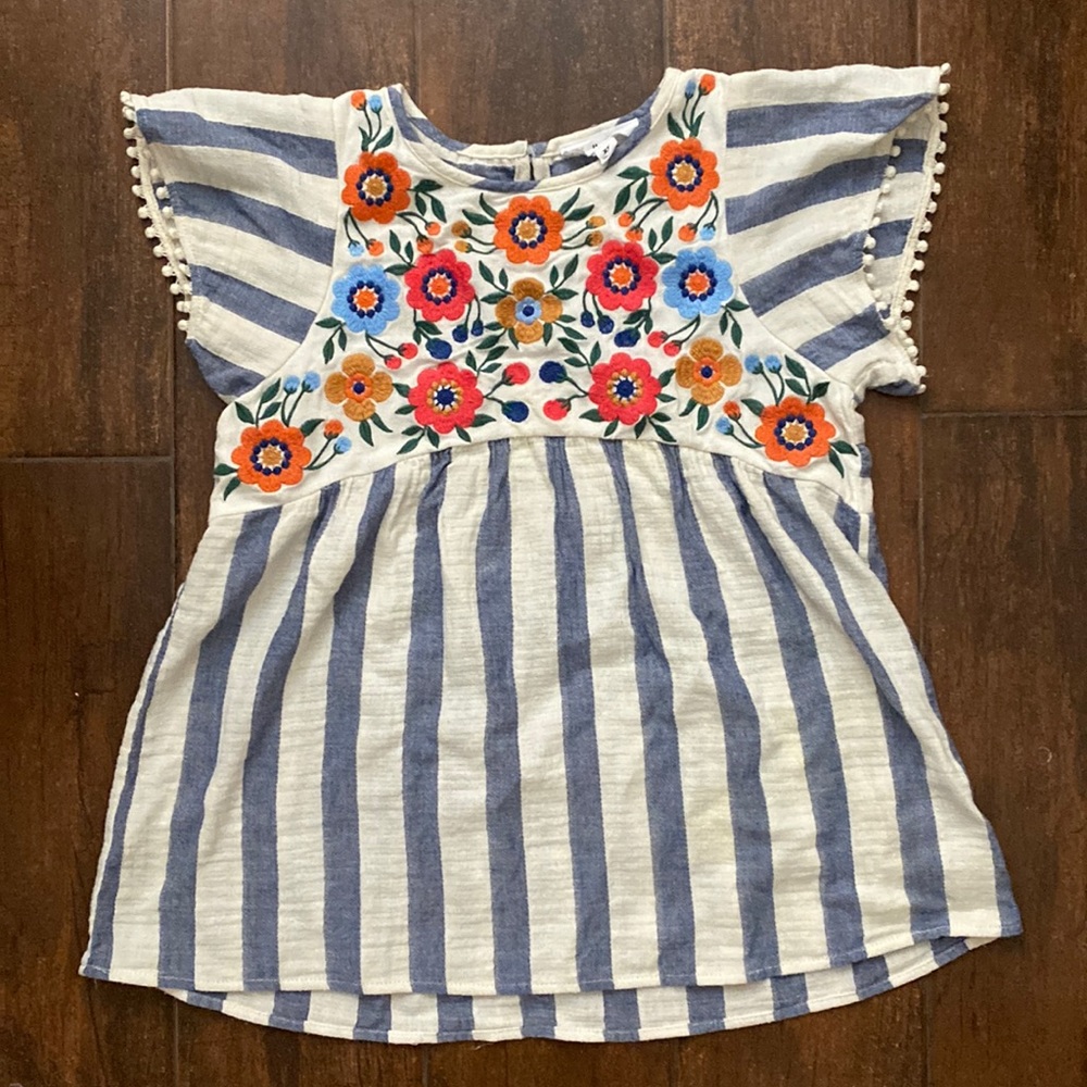 THML XS embroidered Top